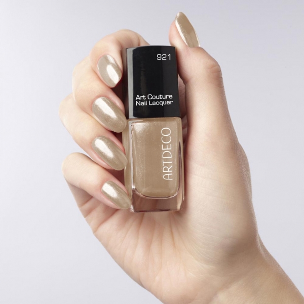 Art Couture Nail Lacquer 10ml  Nummer 921